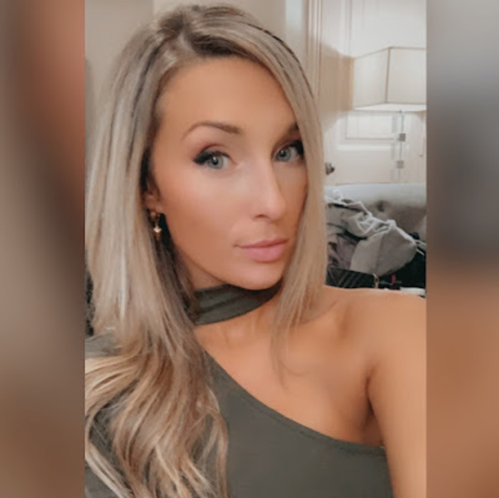 Meet your Posher, Felicia